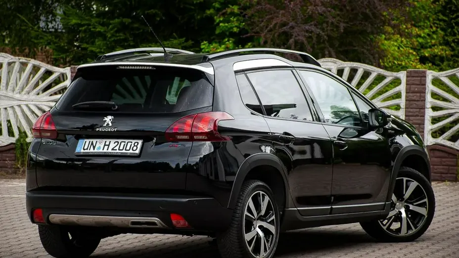 PEUGEOT 2008 -