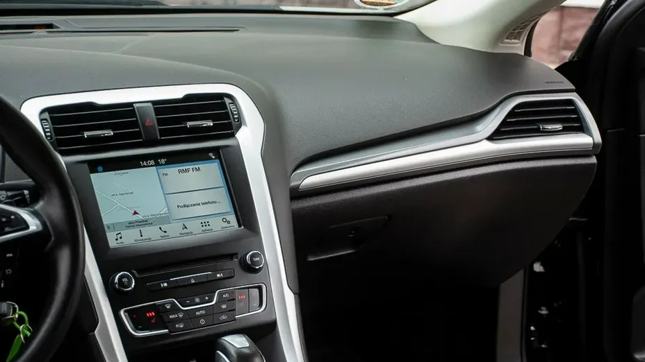 FORD Mondeo -