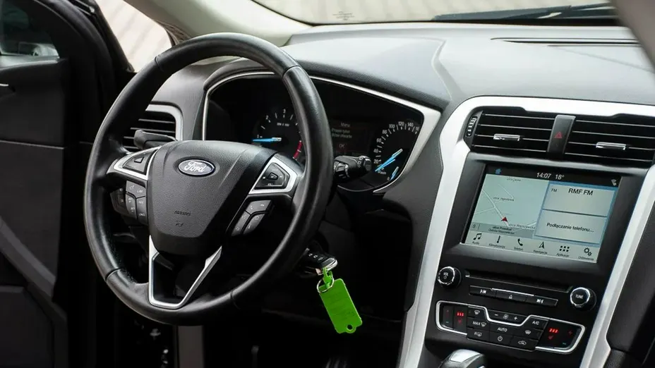 FORD Mondeo -