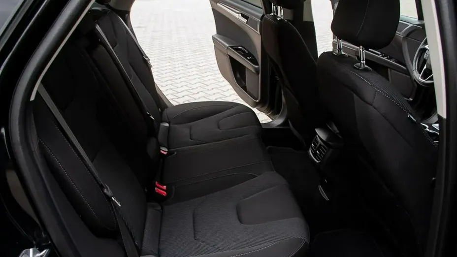 FORD Mondeo -