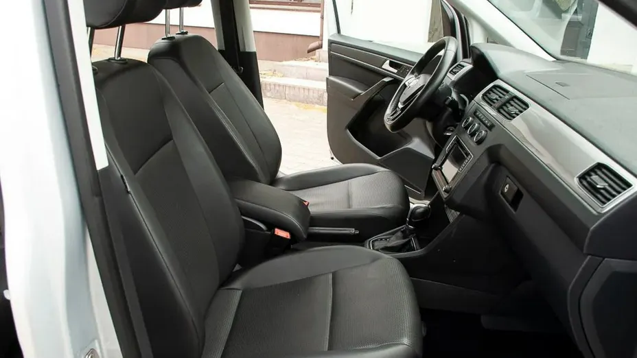VOLKSWAGEN Caddy -