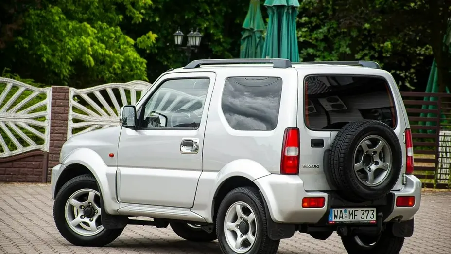SUZUKI Jimny -