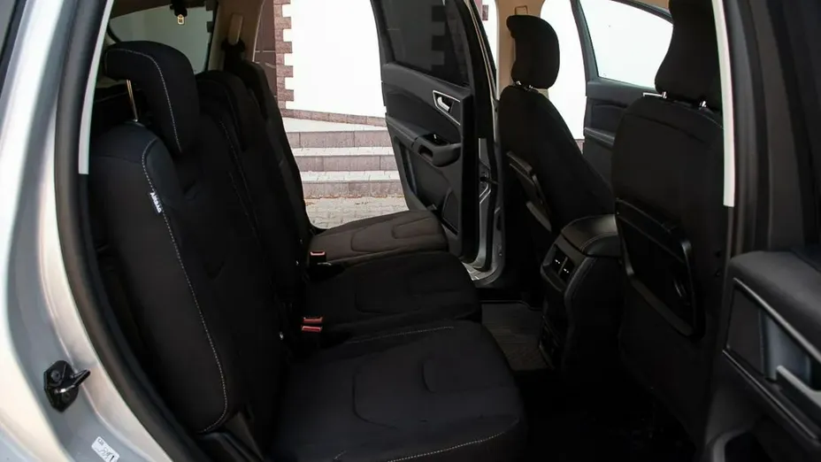 FORD S-MAX -