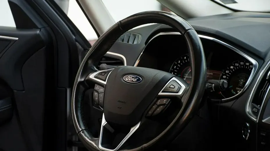 FORD S-MAX -