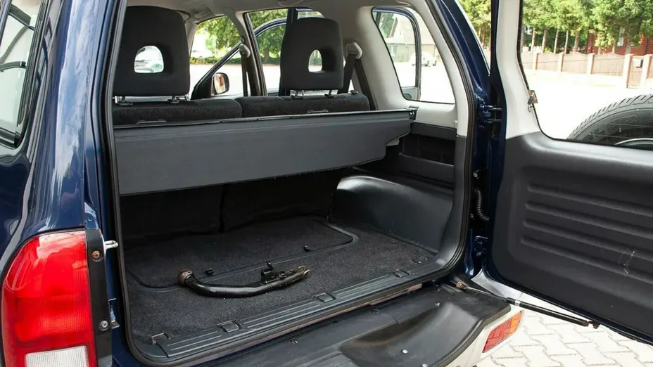 SUZUKI Grand Vitara -