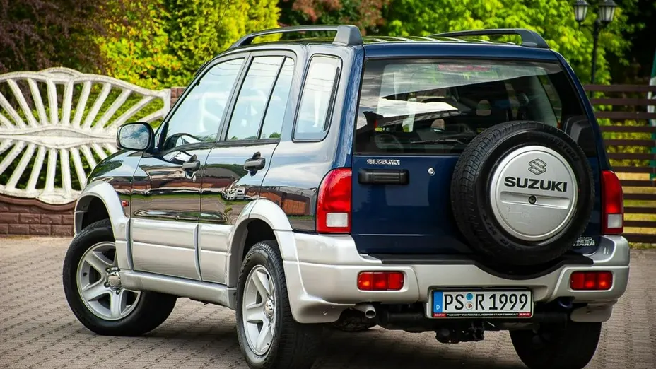SUZUKI Grand Vitara -