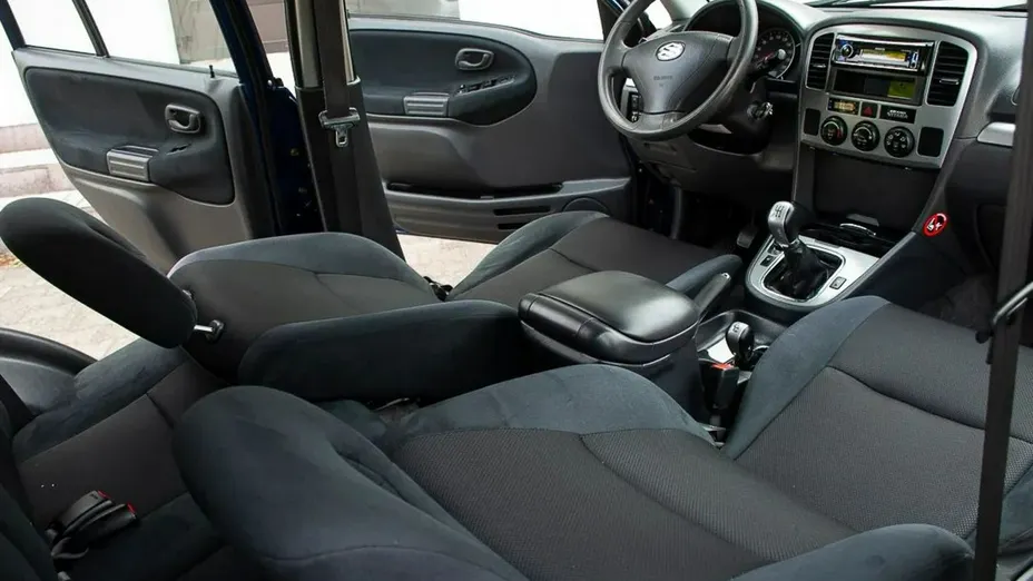 SUZUKI Grand Vitara -