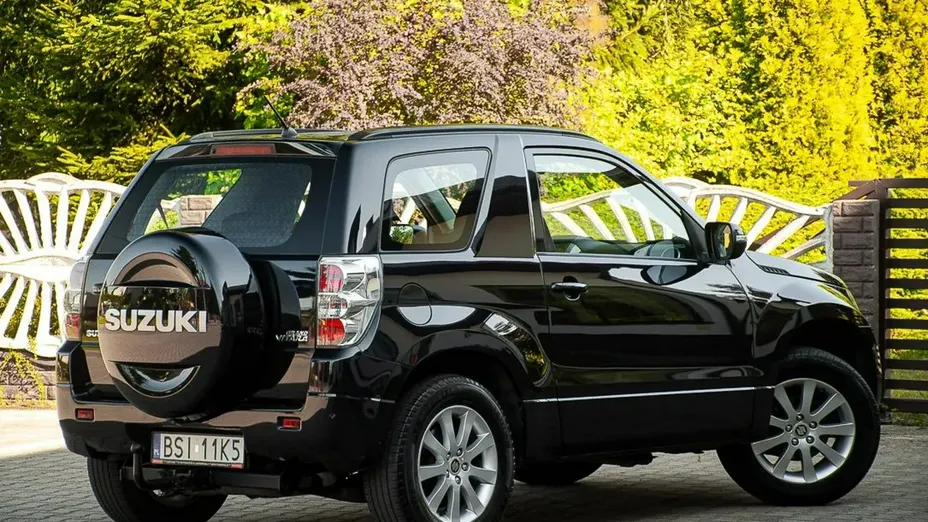 SUZUKI Grand Vitara -