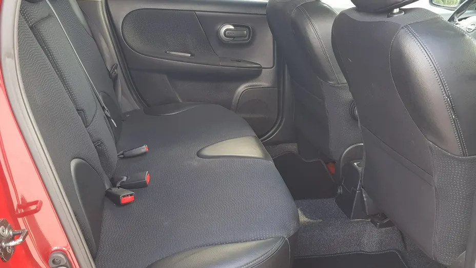 NISSAN Note -