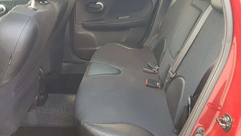 NISSAN Note -