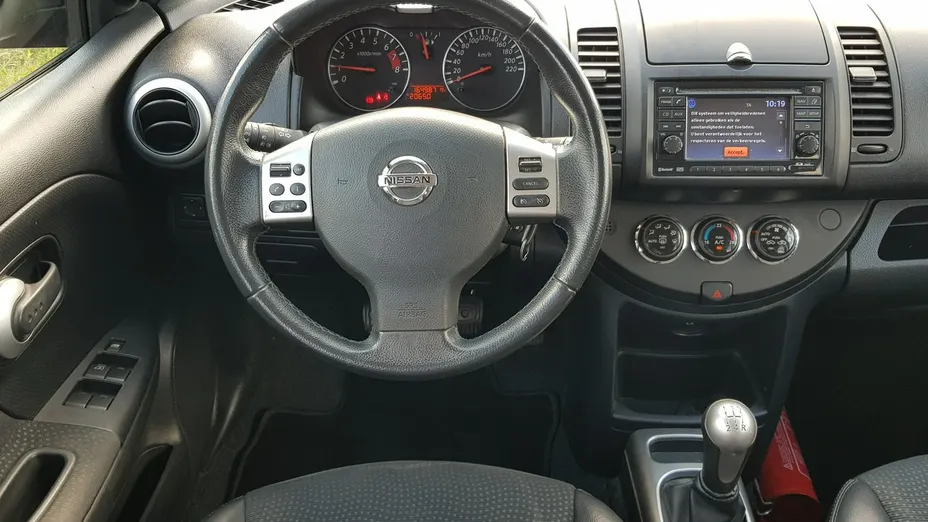 NISSAN Note -