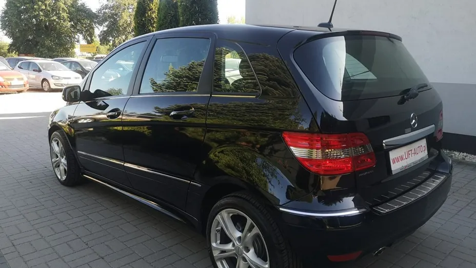 MERCEDES-BENZ B Klasa -