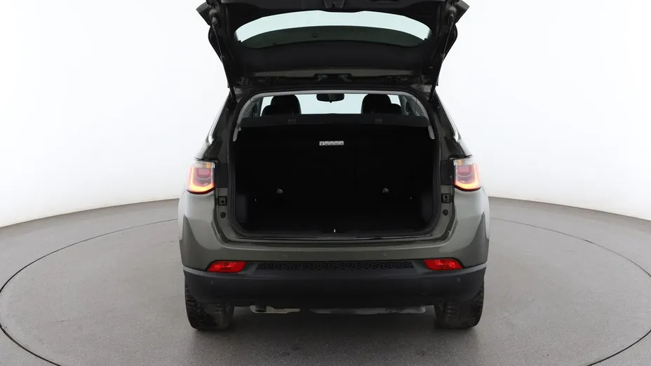 JEEP Compass -