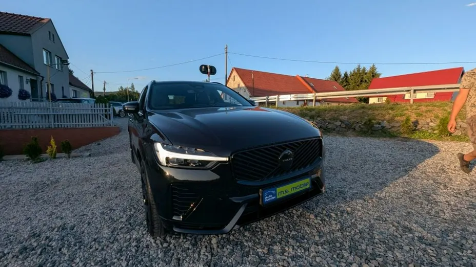 VOLVO XC60 -
