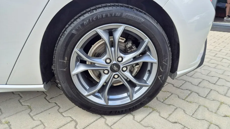 FORD Focus -