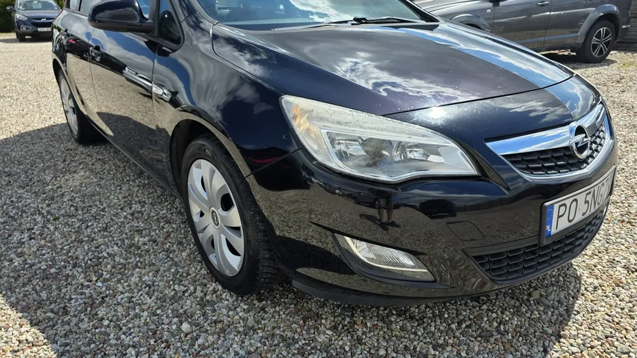 OPEL Astra -