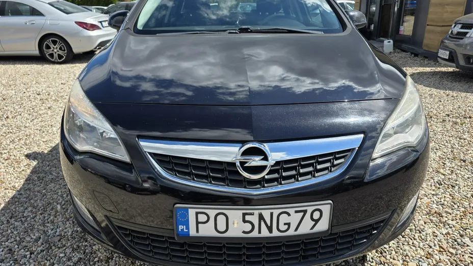 OPEL Astra -