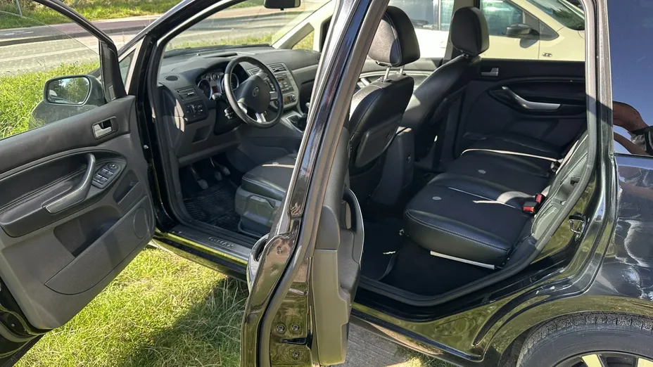 FORD C-MAX -