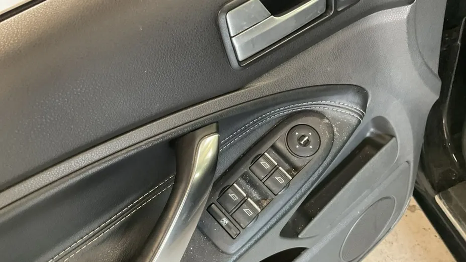 FORD C-MAX -