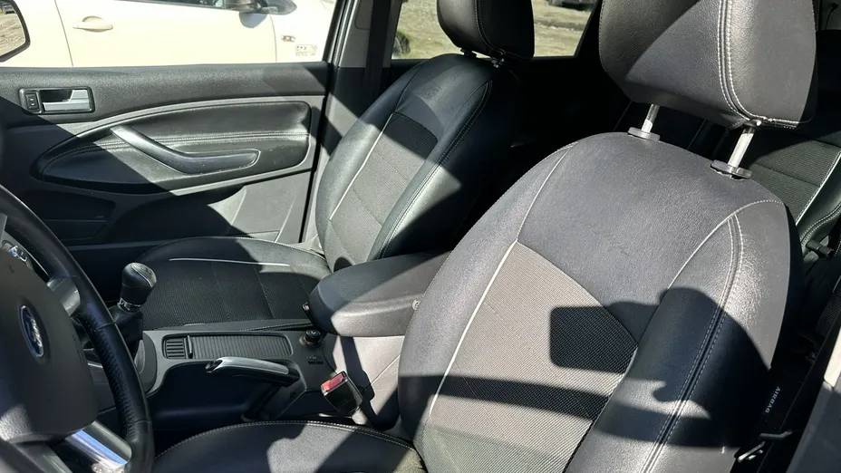 FORD C-MAX -