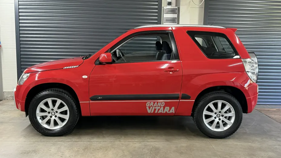 SUZUKI Grand Vitara -