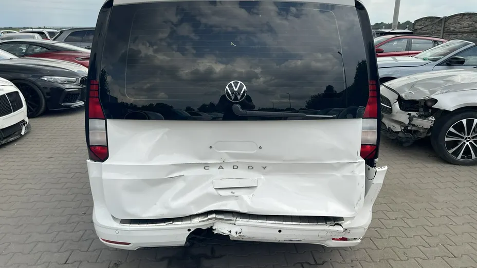 VOLKSWAGEN Caddy -