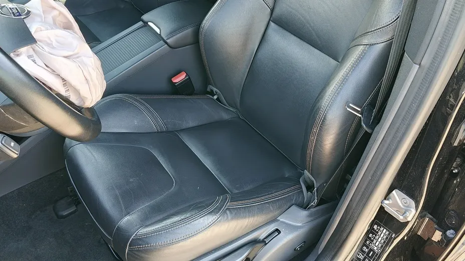 VOLVO XC60 -