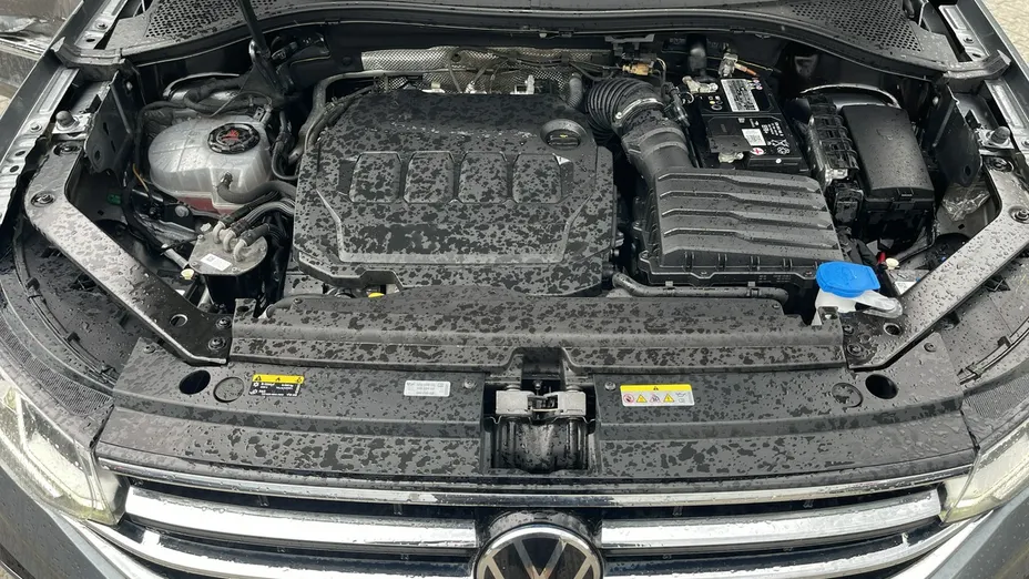 VOLKSWAGEN Tiguan Allspace -
