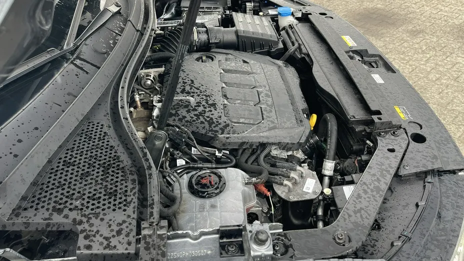 VOLKSWAGEN Tiguan Allspace -