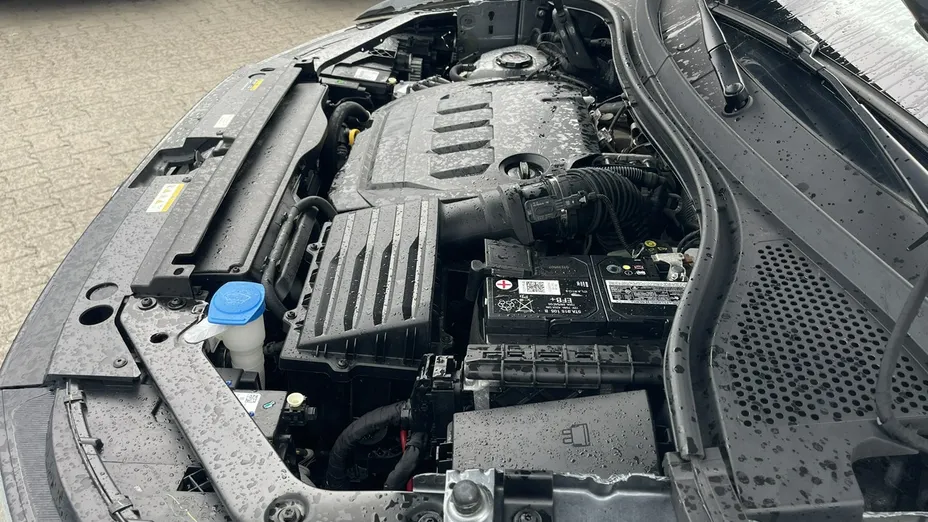 VOLKSWAGEN Tiguan Allspace -