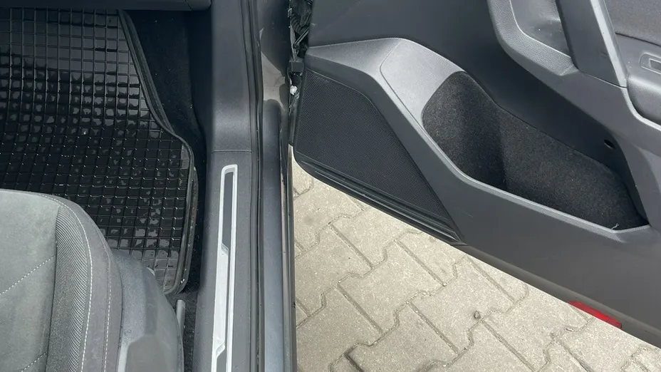 VOLKSWAGEN Tiguan Allspace -