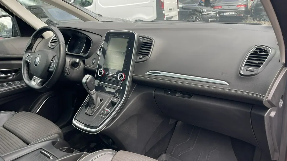 RENAULT Scenic -