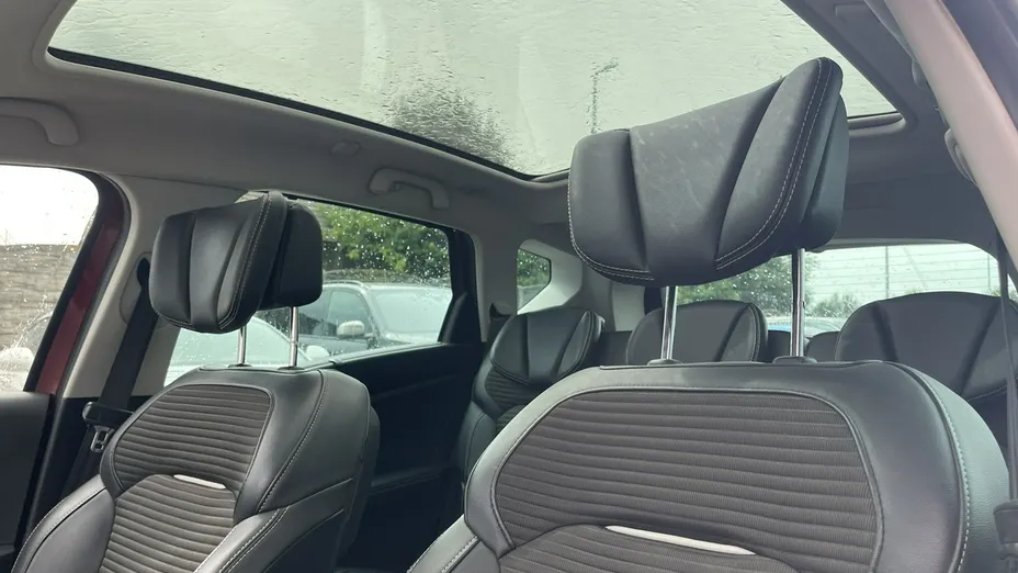 RENAULT Scenic -