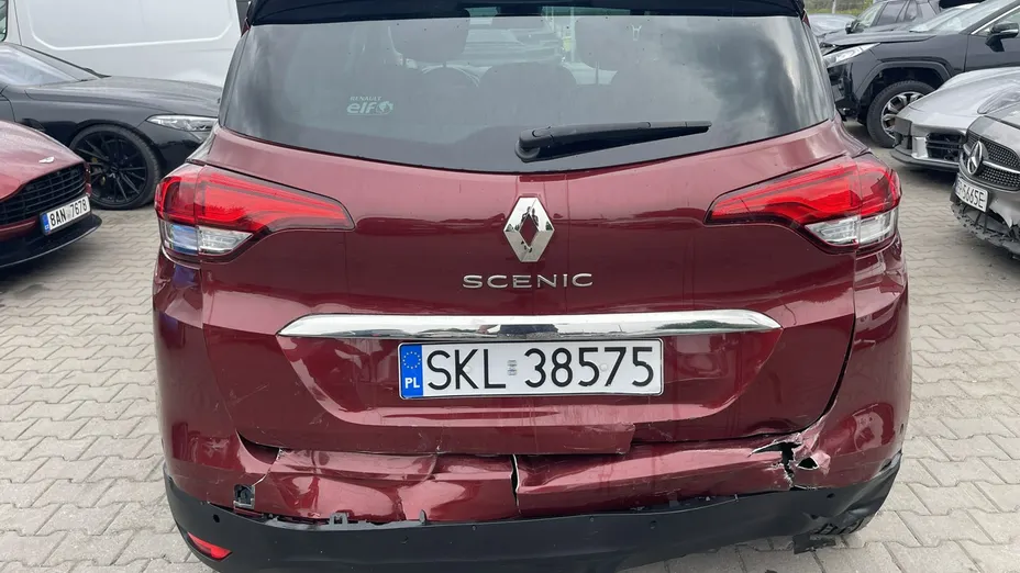 RENAULT Scenic -
