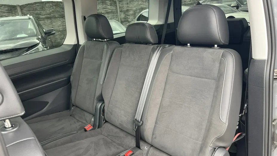 VOLKSWAGEN Caddy -