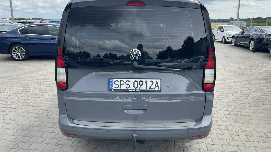 VOLKSWAGEN Caddy -