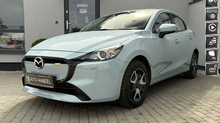 MAZDA 2 -