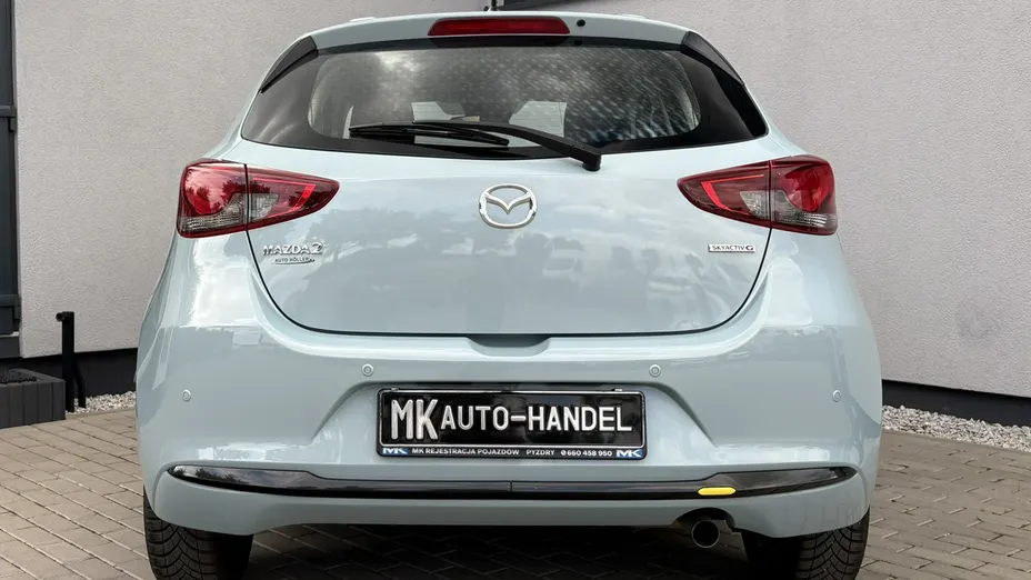 MAZDA 2 -