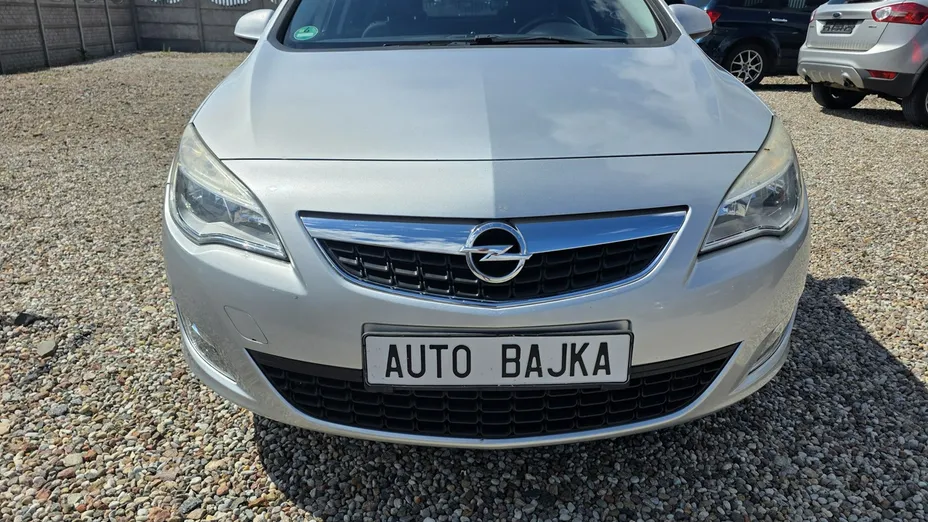 OPEL Astra -
