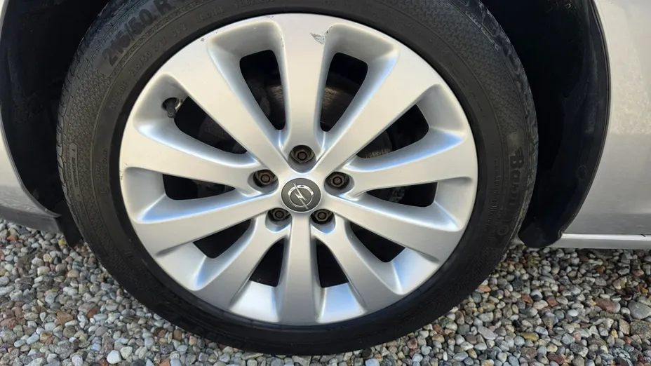 OPEL Astra -