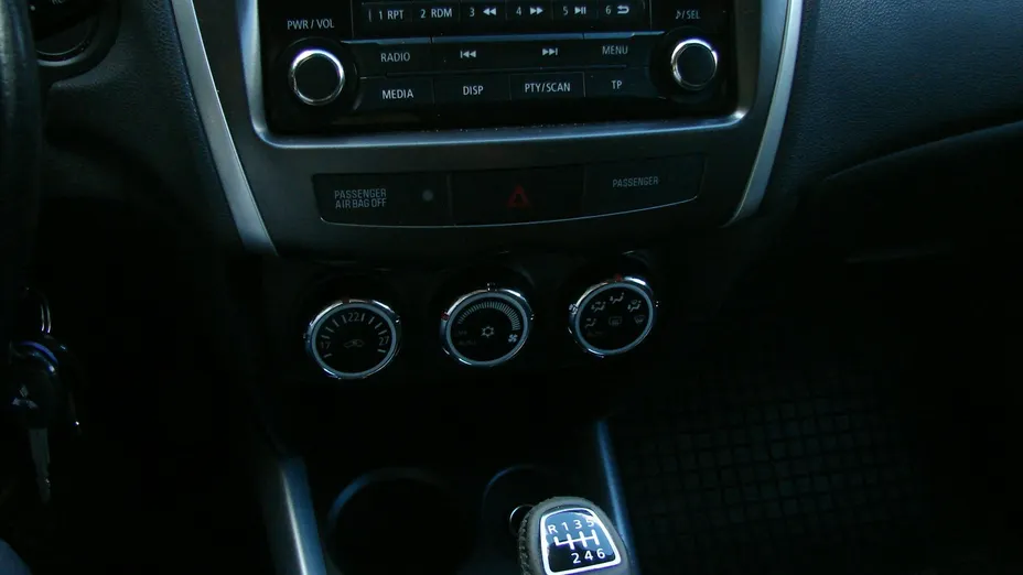 MITSUBISHI ASX -