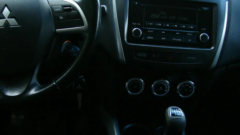 MITSUBISHI ASX -