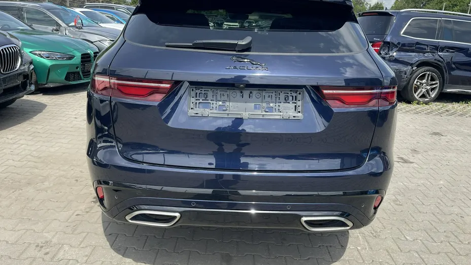JAGUAR F-Pace -