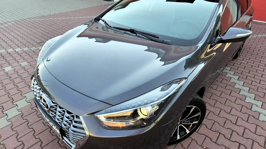 HYUNDAI i40 -