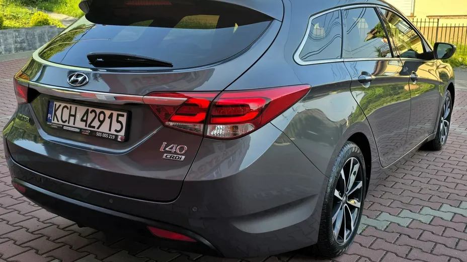 HYUNDAI i40 -