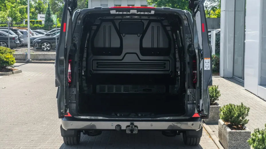 VOLKSWAGEN Transporter -
