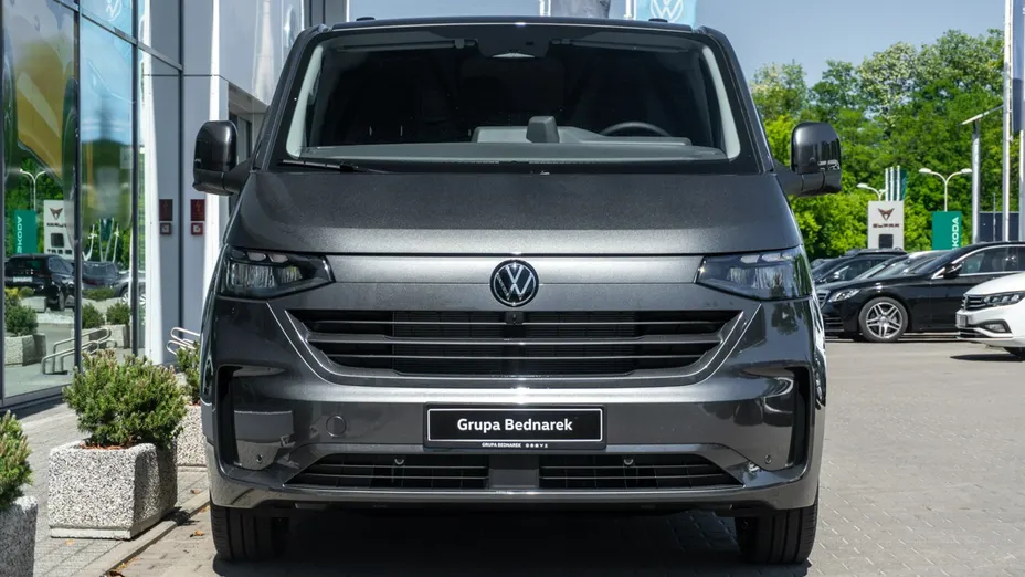 VOLKSWAGEN Transporter -