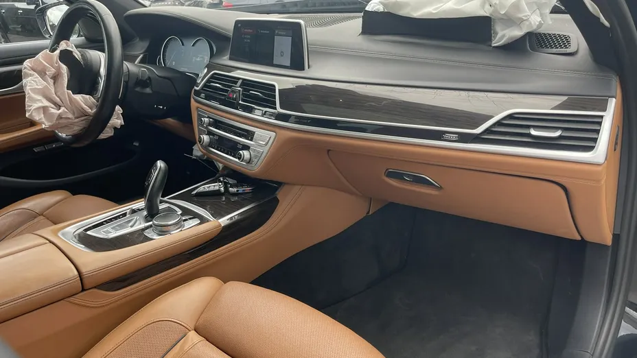 BMW Seria 7 -