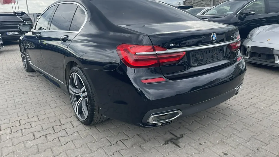 BMW Seria 7 -