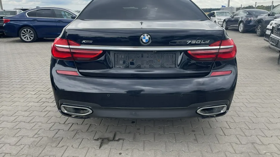 BMW Seria 7 -